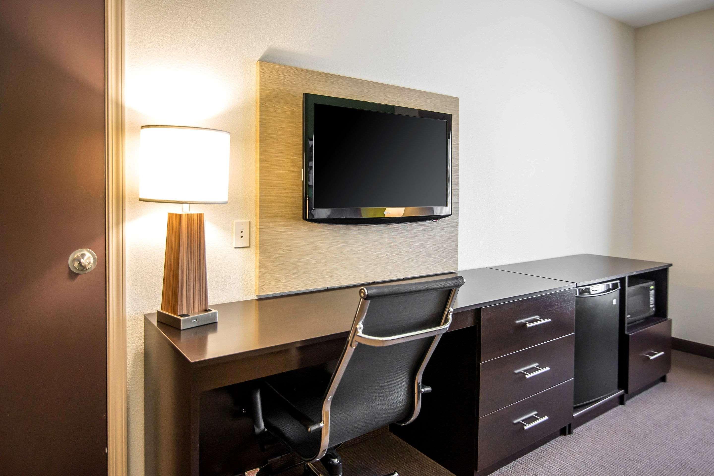 Sleep Inn&Suites Haysville Extérieur photo