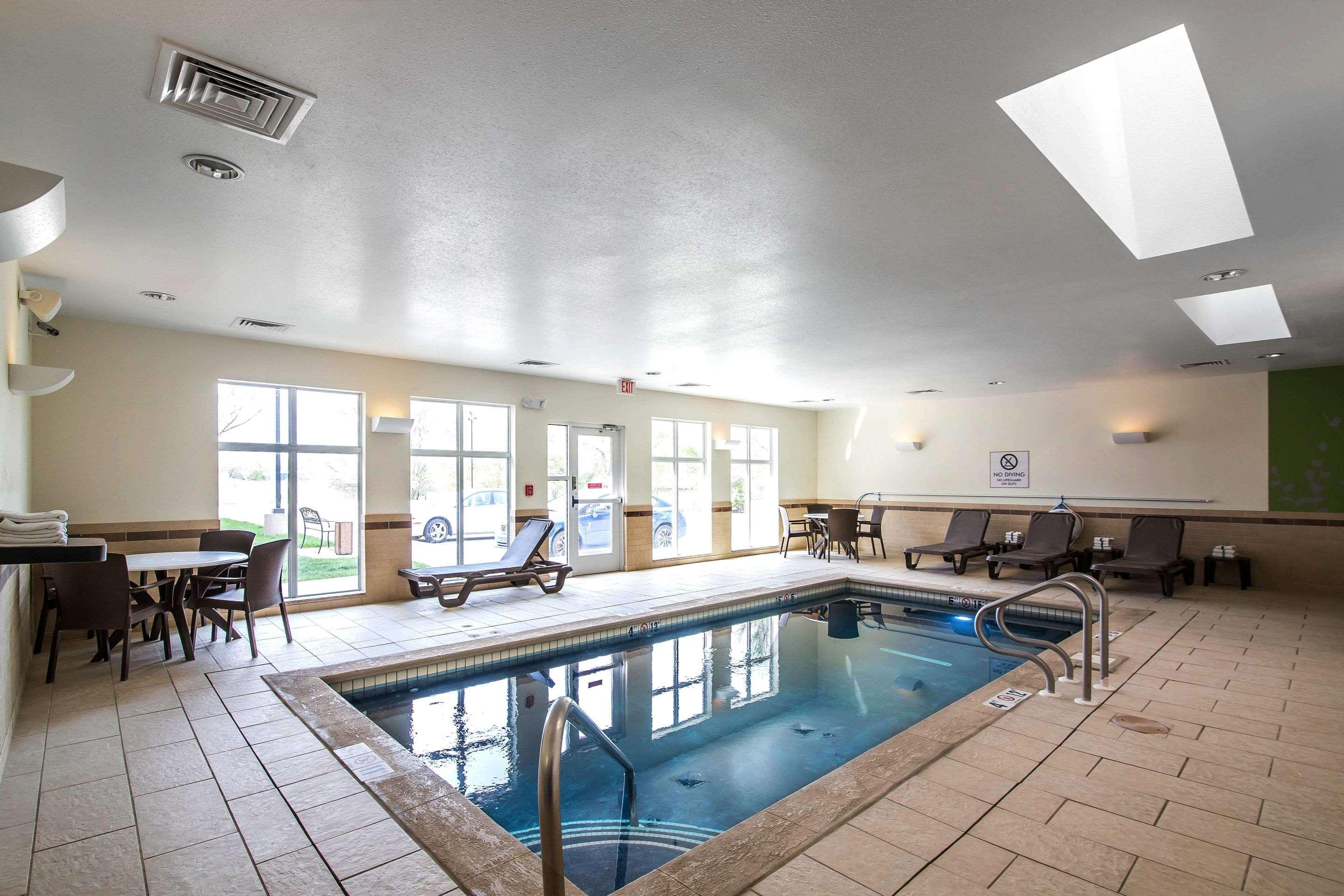 Sleep Inn&Suites Haysville Extérieur photo