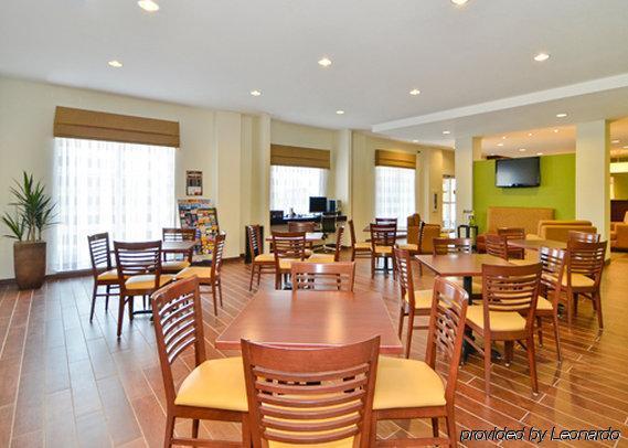 Sleep Inn&Suites Haysville Extérieur photo
