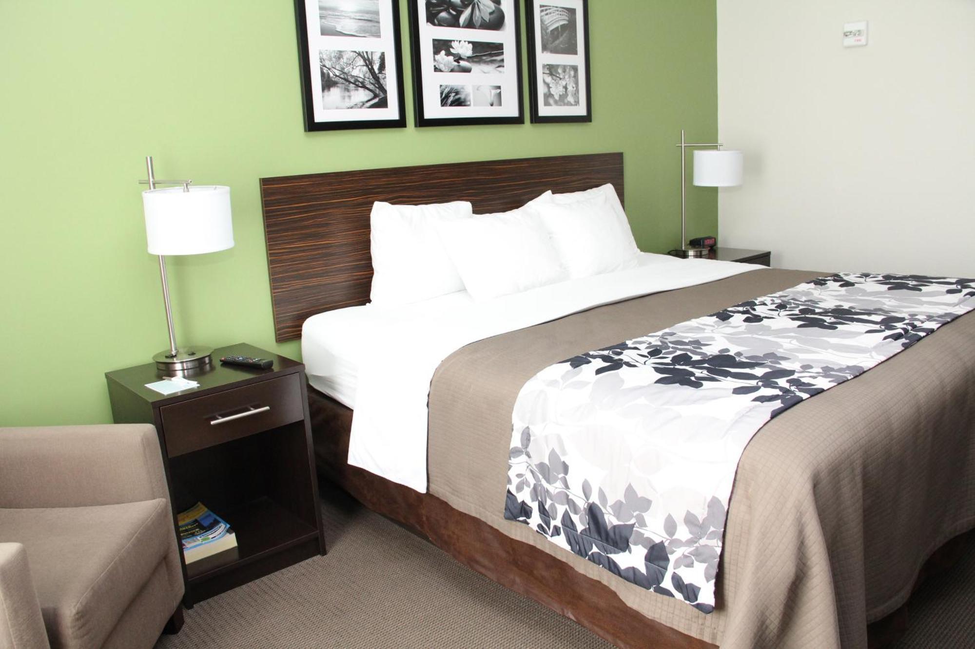 Sleep Inn&Suites Haysville Extérieur photo