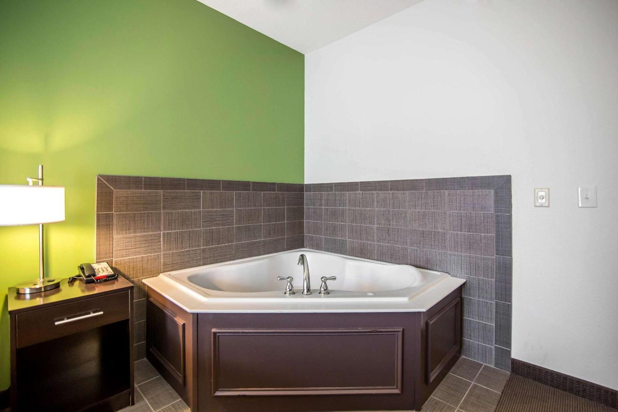 Sleep Inn&Suites Haysville Extérieur photo