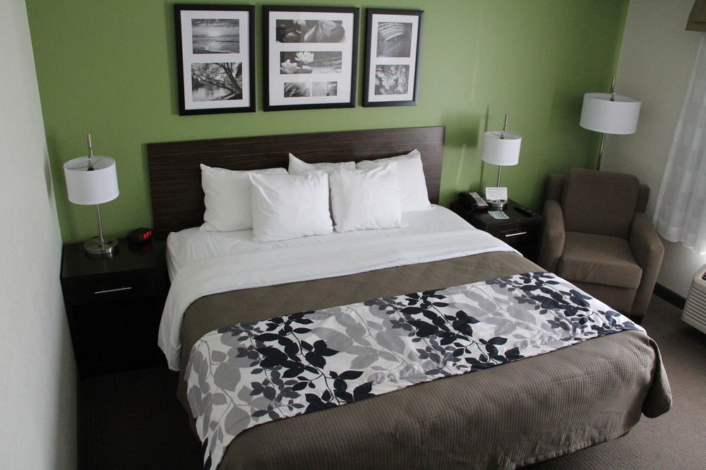 Sleep Inn&Suites Haysville Extérieur photo